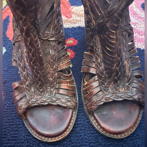 Freebird Bela Bootie Sandals - Picture 4 of 6